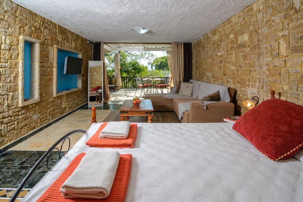 Maria Elena Villas Neos Marmaras Exterior photo