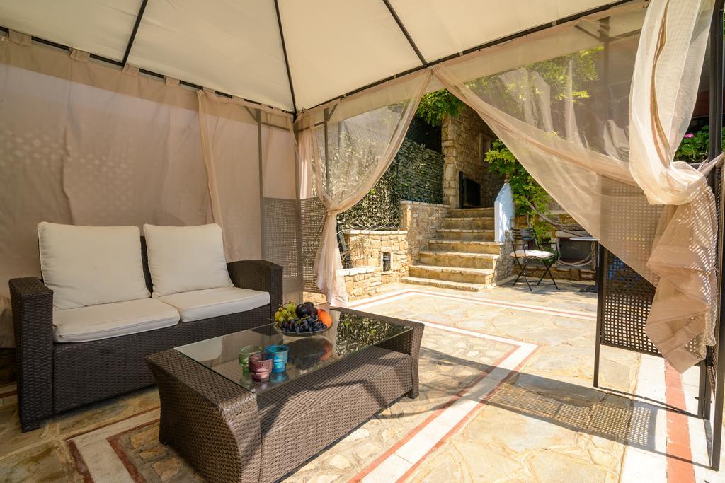Maria Elena Villas Neos Marmaras Exterior photo